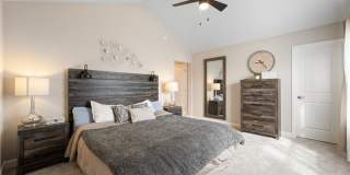 2250 E 100th Street Gallery 16