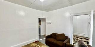 31 Thacher St. Gallery 4