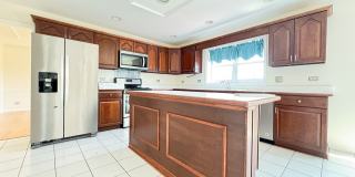 1108 Hollingswood Avenue Gallery 10