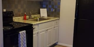 Silverstone Apartments Gallery 18