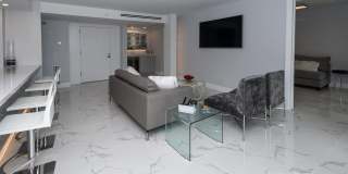 120 SE 5th Avenue Gallery 9