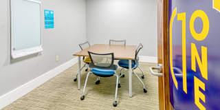 100 Midtown Gallery 24