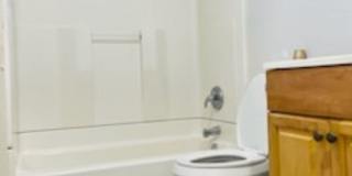 Charming 2BR Duplex in Tacoma Gallery 23