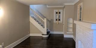 3BR Colonial - Hardwoods/Decorative Fireplace - Detroit - 48204 Gallery 3