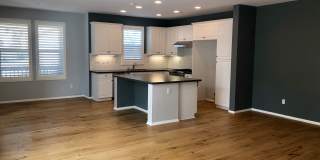 Beautiful East Ventura Home- Enclave Community Gallery 7