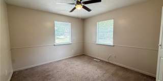 2205 Dogwood Place Gallery 6