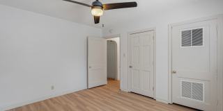 2531 Keystone Avenue Gallery 18
