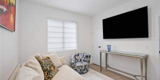 7520 N COOLIDGE AVENUE Gallery 38