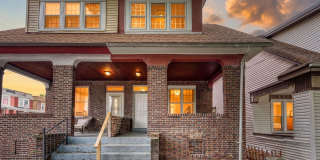 Spacious 3 Bedroom, 1.5 Bathroom with large Porch and Backyard Gallery 25