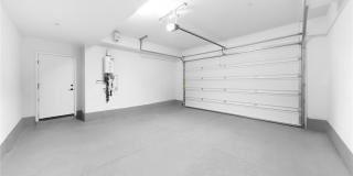117 Henson Gallery 40