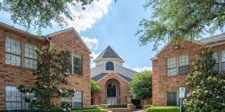 Arlington Hills Gallery 8