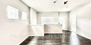 2310 SW Plaza Pkwy Gallery 3