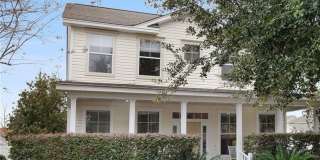 8 5th Avenue Gallery 1