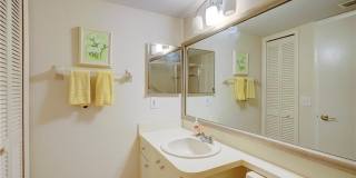 2950 SE Ocean Boulevard unit: 121-1 Gallery 17