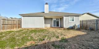 3 Bed, 2 Bath Home Near UCO and Hafer Park Gallery 35