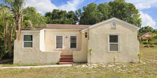 1065 Sunset Drive Gallery 1