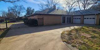 Fully furnished 4-bed, 2.5-bath Fully furnished 4-bed, 2.5-bath Gallery 22