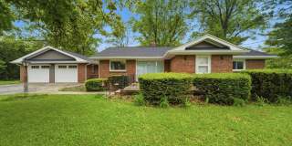 Charming 3BR House in Lafayette Gallery 1