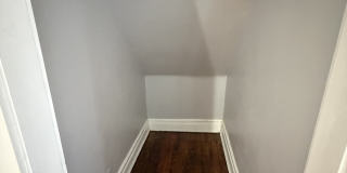 211 Grant Ave Gallery 13