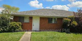 204 N Millet Ave Gallery 1