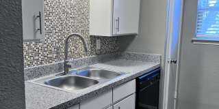 Autumn Creek Apartmenta Gallery 10