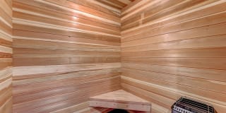 Maverick Gallery 170