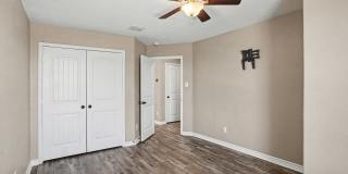 672 Valley Garden Gallery 28