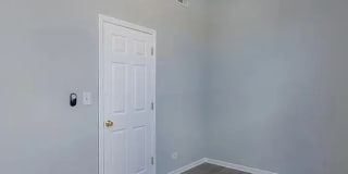 815 North Fairfield Avenue Gallery 3