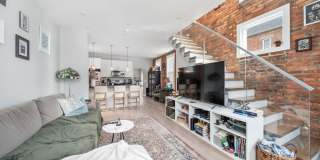 EAST FRANKLINTON ARTIST DISTRICT!  SUNNY NEWLY RENOVATED HOME on DOUBLE LOT Gallery 4