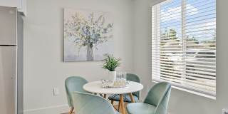 Pacific Crest Apartments Gallery 10