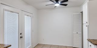 Remodeled 3/2 off Indian School & 43rd Ave Gallery 7