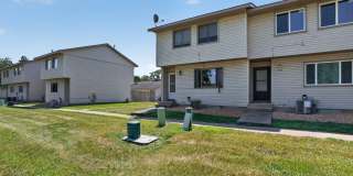 Charming 3BR House in Rosemount Charming 3BR House in Rosemount Gallery 22