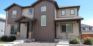 Elegant 3BR Townhome | Short-Term Lease Gallery 1
