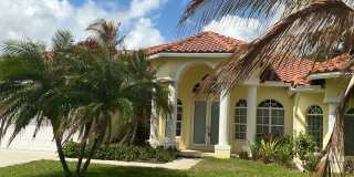 Pool home 4/3/2 Located East of US One for Rent Gallery 1