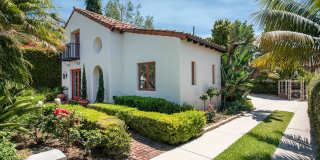 Iconic Upper East Setting with Front-Row Views of the Mission! Gallery 3