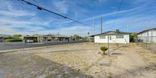 Single Story 4 bedroom home! Gallery 38