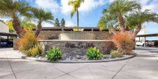 Spacious Condo in La Jolla Village! Gallery 1