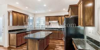 Gorgeous Single-Family Home with Central A/C! Gallery 13