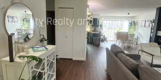 2 Bed/3 Bath, 1510 Sqft - 1818 S Quebec Way Unit B15-7 Gallery 4