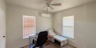 1104 N Carrizo St Gallery 10