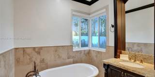 12401 SW 77th St Gallery 27