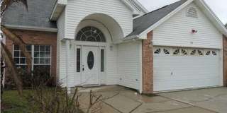 28 Ruby Circle Gallery 1