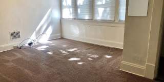 5 Bedroom House - Walking distance from Central Campus Gallery 42