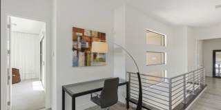 47 Pristine Glen Street Gallery 34