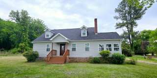 Amazing 4 bed room 3 bathroom home in the country with a large Private lot fully updated!!!!!!! Gallery 1