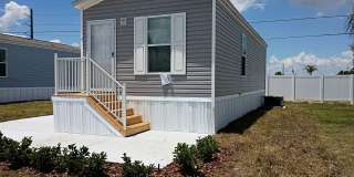 30 N Lakeside Gallery 1