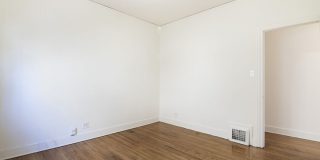 126 N Sycamore Ave Gallery 18