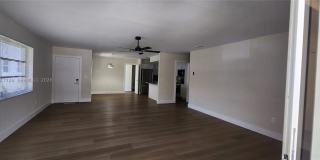 114 S Lakeside Dr Gallery 11
