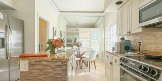 ** BEAUTIFUL MODERN HEATED POOL HOME IN THE VINEYARDS ** SEASONAL ONLY ** AVAILABLE OFF-SEASON MONTHS AND DEC-MARCH 2026 ** Gallery 45