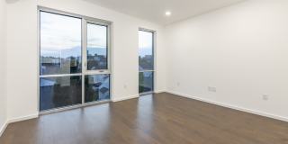 1525 N 6th Street - 2 Gallery 21